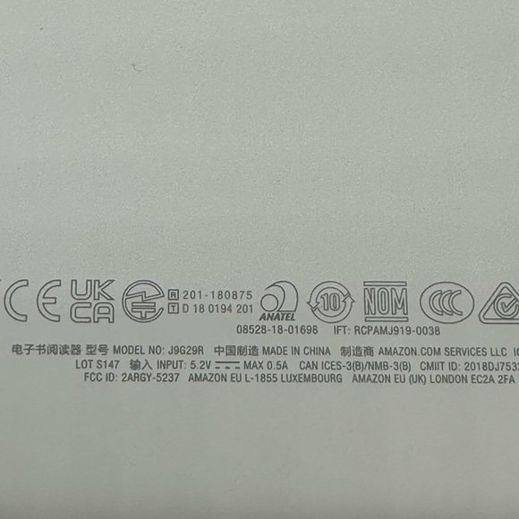 Amazon Kindle (10th Generation) 8Gb, Wi-Fi, 6 inch - White - Picture 5 of 13